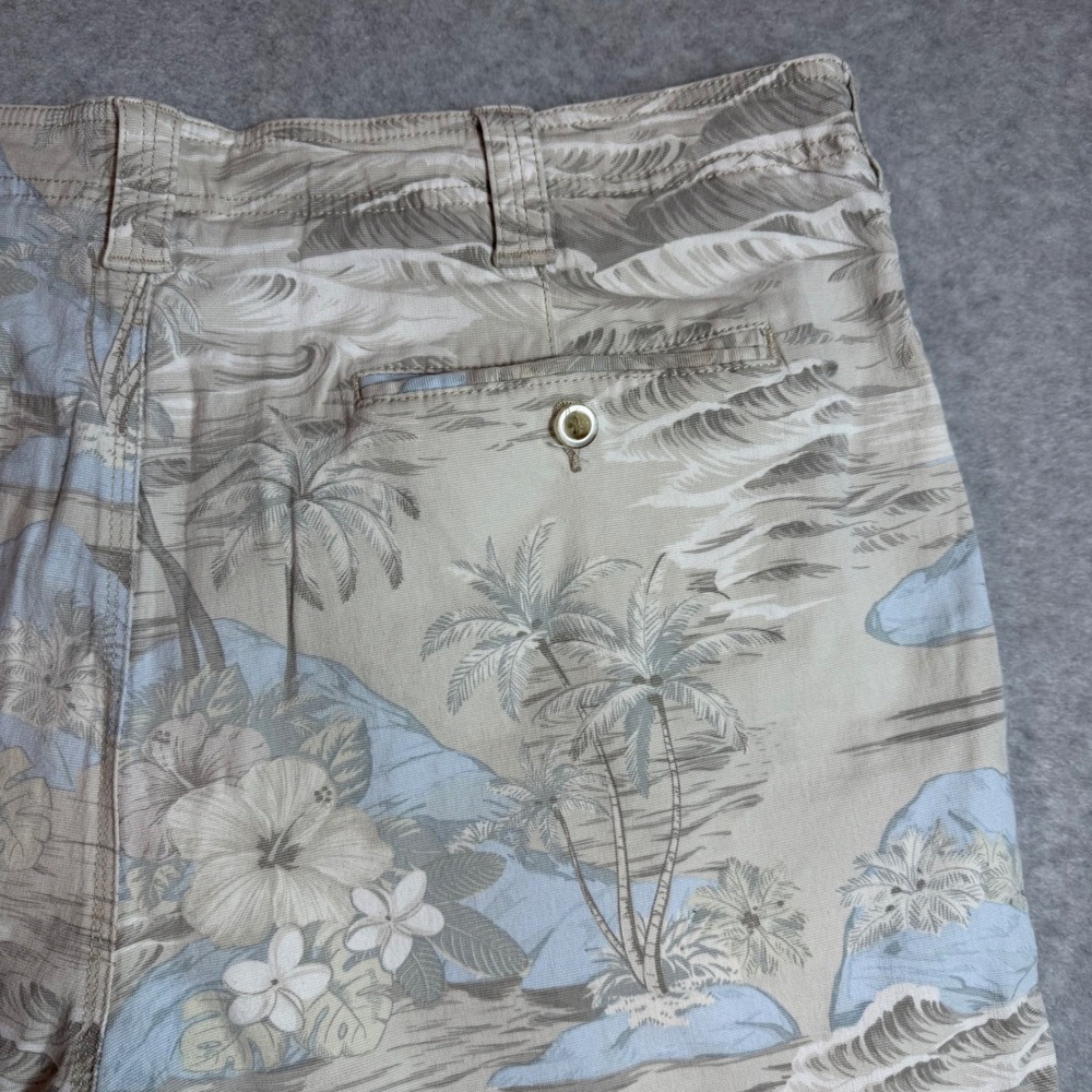 Tori Richard Mens Shorts 38 Hawaiian Tropical Palm Floral Stretch Golf Resort - Picture 7 of 12